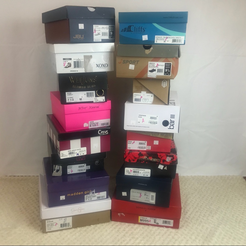 Women’s shoes packages for wholesale 15 to 20 pair